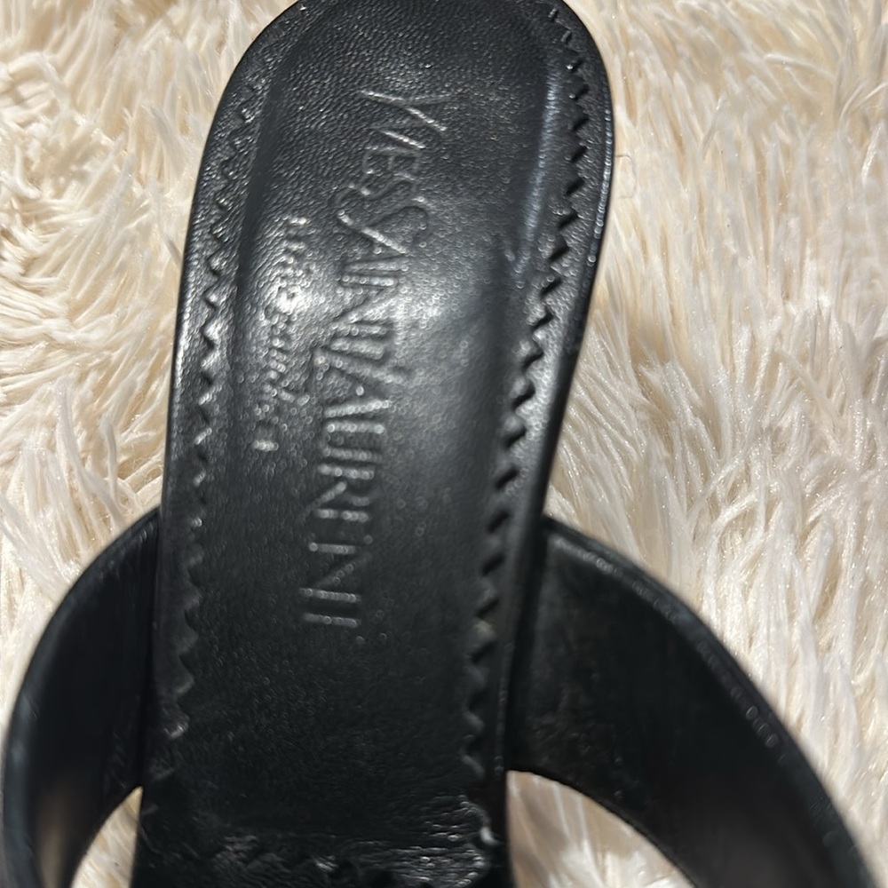 YSL BLACK LEATHER SANDALS- MAKE AN OFFER 🖤 - Picture 2 of 11